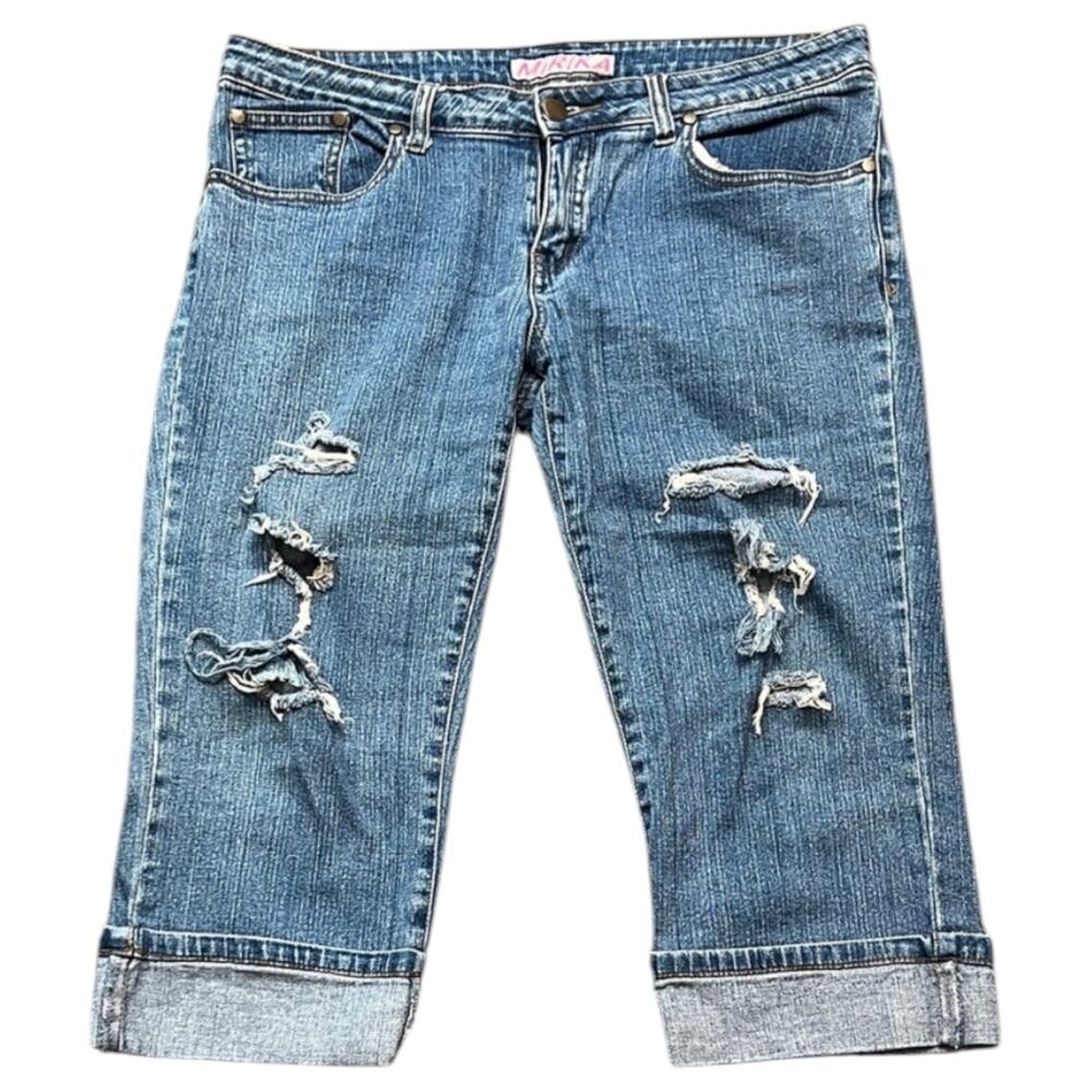 Mirika Y2K Distressed Denim Capri Jeans Embroidered Pockets - 7/8
